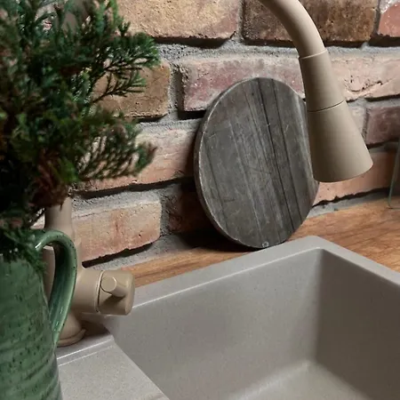 3 Pory Roku 아파트