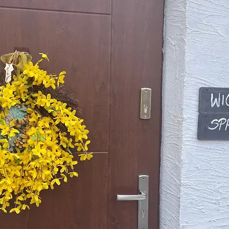 아파트 3 Pory Roku