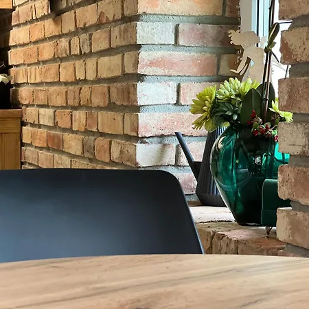 아파트 3 Pory Roku *