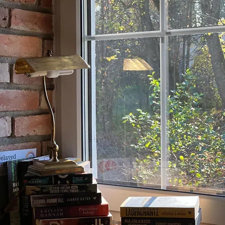 3 Pory Roku 아파트 Komarno