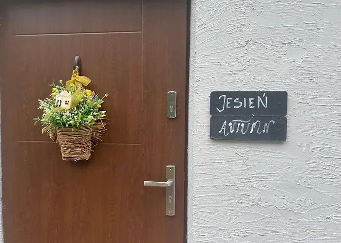 3 Pory Roku Apartmán